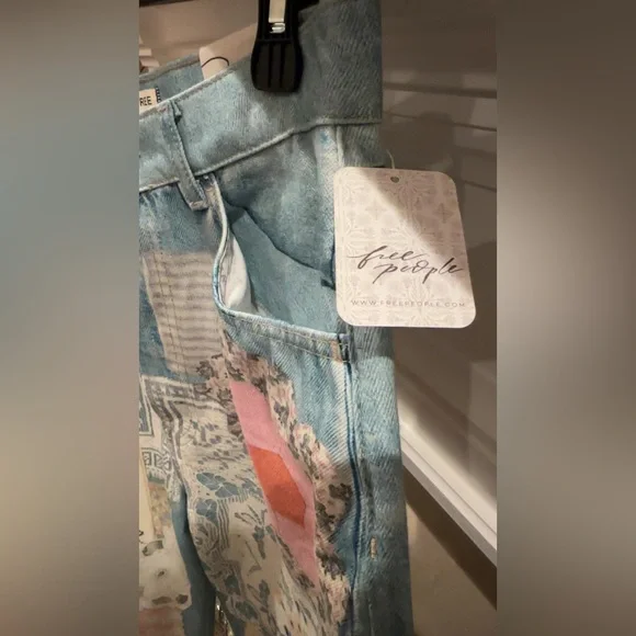 Free People Blue Patchwork soft Jeans🦋✨🦋 - Picture 7 of 16